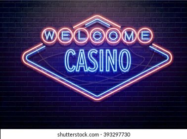 Filipino players enjoying phpark sports and casino entertainment on mobile